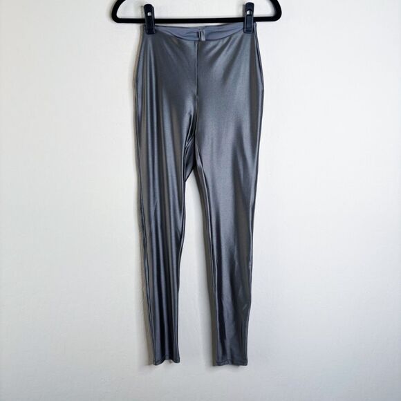 SKIMS Shine Spandex Jersey Gray Bandeau Set - Picture 5 of 8